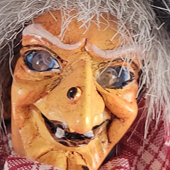 Vintage Witch Doll 9" Handmade Fabric & Resin Broomstick Hanging Decor Halloween - Picture 2 of 16